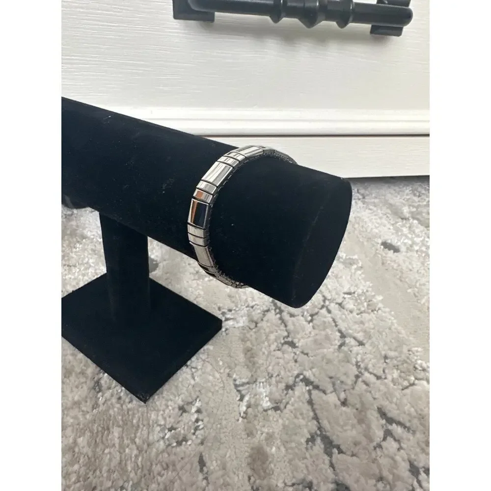Anthropologie‎ silver bracelet stretch New